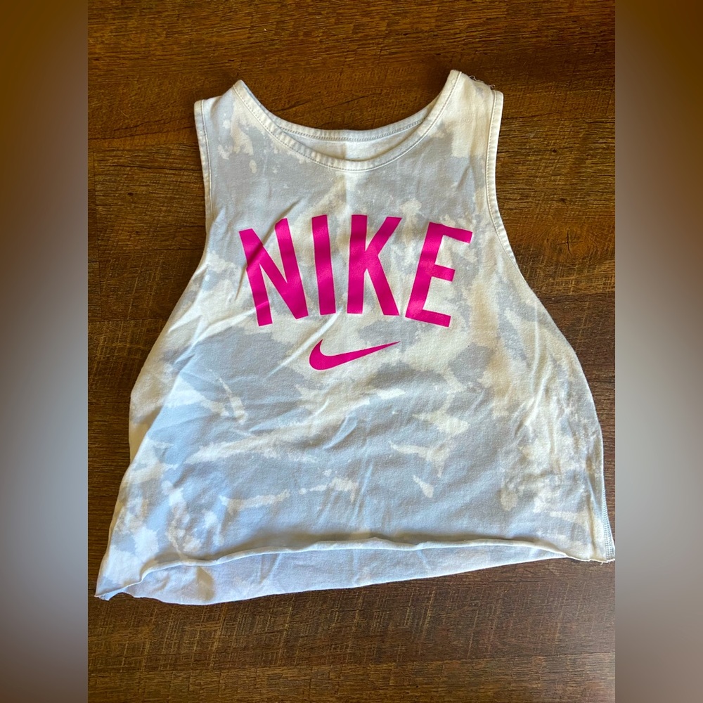 ONE OF A KIND Nike bleach tie dye cropped top